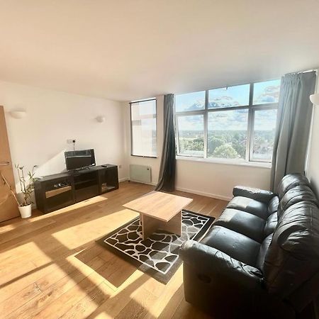 Beautiful 1 Bedroom Stylish Apartment Croydon Eksteriør bilde