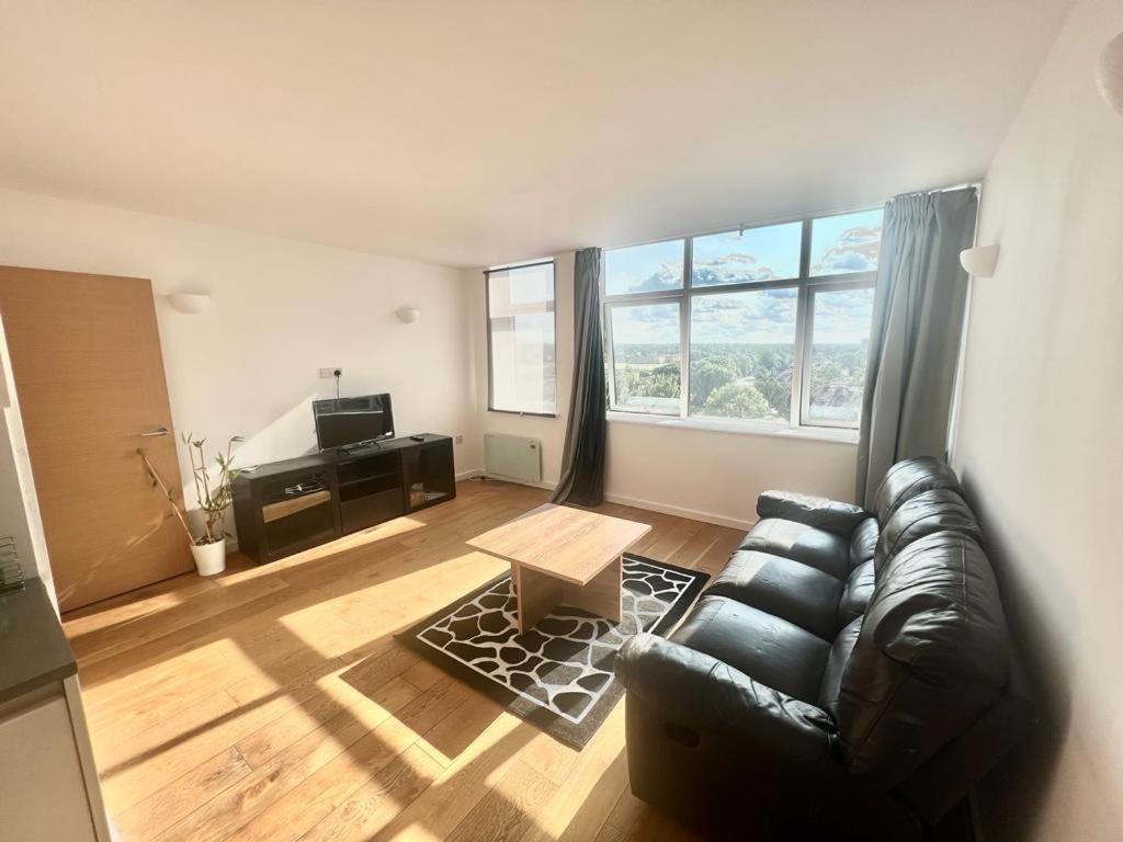 Beautiful 1 Bedroom Stylish Apartment Croydon Eksteriør bilde